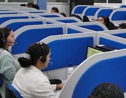 15235615call-center1