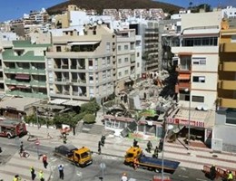 Palazzina crollata a Tenerife, 2 morti e 9 persone disperse tra cui 2 italiani
