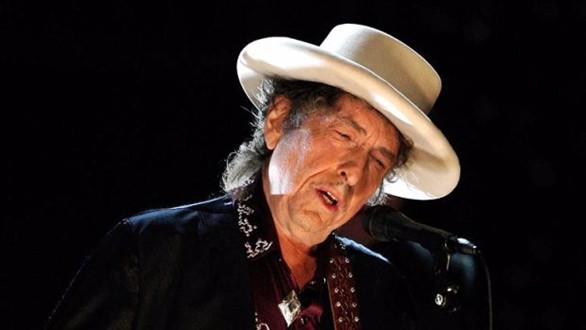 Bob Dylan, il poeta della musica americana compie 75 anni. E continua a suonare dal vivo