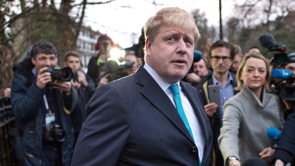 Brexit, Johnson choc: “L’Europa come Hitler”. L’ex sindaco di Londra: “Vuoto democratico”