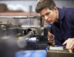 lavoro fabbrica stabilimento