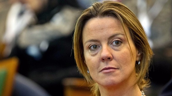 o-BEATRICE-LORENZIN-facebook