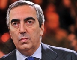 Gasparri scrive alla Corte dei conti: “La Rai ha dato 200mila euro a Benigni per un pistolotto”