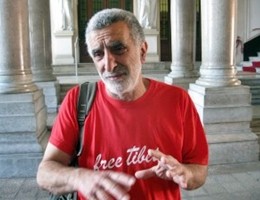 Accorinti-in-Prefettura-2-300x225