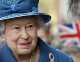 Brexit, Elisabetta II al parlamento scozzese: Ho fiducia in voi