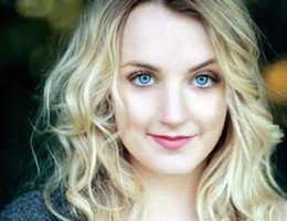 Evanna-Lynch--660x330