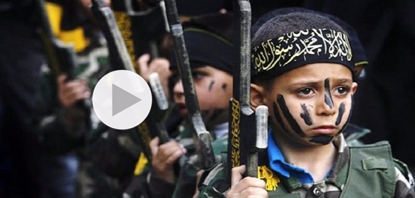 I campi di Hamas dove i 15enni imparano a combattere Israele