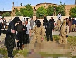 Ultimo orrore Isis, jihadisti disertori bolliti in pentola. Foto choc postate