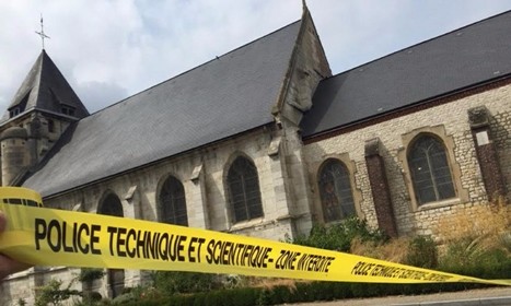 Francia, attacco a chiesa di Rouen scatena lo sdegno sul web arabo. “Si sgozza un uomo di fede nel nome della fede!!”