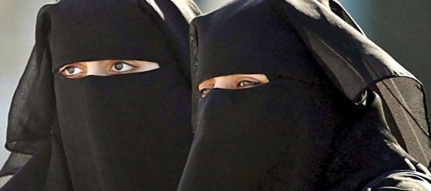 Misure antiterrorismo, la Germania è pronta a vietare il burqa