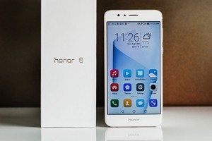 Il nuovo smartphone Honor 8 arriva anche in Europa