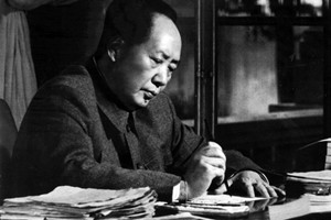 A 80 anni da Lunga Marcia, la Cina ancora s'interroga sulla figura di Mao. Xi Jinping: "Tempi cambiati ma ideali comunisti no"