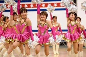 In Giappone le “nonnine” cheerleaders, 84 anni e non sentirli