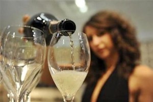 Capodanno, 230 mln di bottiglie spumante italiano vendute all’estero