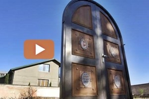 georgia-porta-santa300