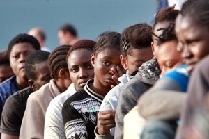 In Italia 4 milioni di immigrati, 159mila con cittadinanza