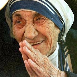 Madre Teresa sarà santa, attesi a Roma 100mila fedeli e 13 capi di Stato