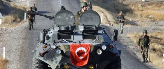 Turchia, attentato con autobomba ad Hakkari: 8 militari uccisi e almeno 5 feriti