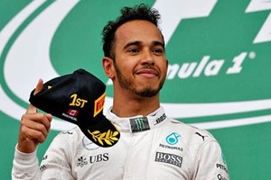 Gp Brasile F1, Hamilton il signore della pioggia
