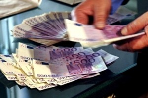 lavoro-in-nero-banconote