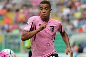 Calcio: 4-1 al Palermo, Roma riaggancia Milan al secondo posto