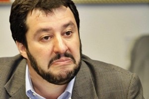 Crisi di governo, Salvini non va da Mattarella. Delegazione Lega al Colle già oggi
