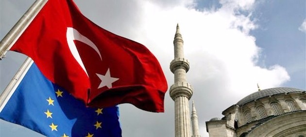 Turchia sempre più lontana dall’Europa, epurati i progetti culturali finanziati da Ue
