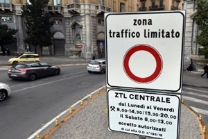 Palermo, Confesercenti contro la Ztl: acquisti in calo, revocarla