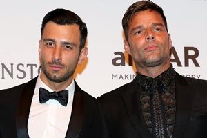 Ricky Martin sposerà il compagno Jwan Yosef. “Ci siamo appena fidanzati”