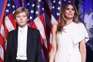 Melania e il figlio Barron non seguiranno Trump alla Casa Bianca