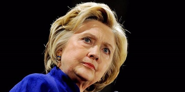 L'afflusso di ispanici spinge la Clinton. Fbi: Hillary non sarà incriminata per email