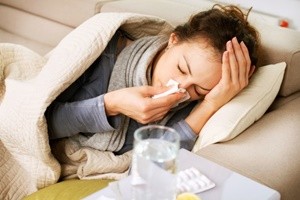 Influenza: meno difese anticorpali, aumenta rischio di ammalarsi