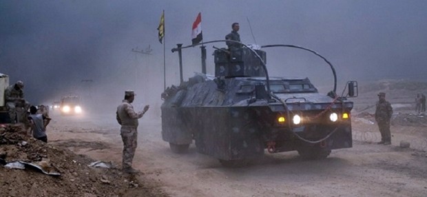 L'esercito iracheno entra a Mosul. Dopo oltre due anni riconquistata roccaforte dell'Isis
