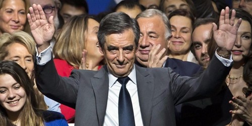 Fillon stravince le primarie della destra. Per l’ex premier di Sarkozy, l’Eliseo sempre più vicino