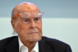 Morto l’oncologo Umberto Veronesi, fu ministro della Salute. Aveva 91 anni