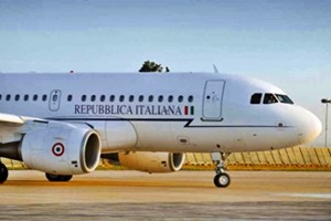 renzi-aereo-atterraggio
