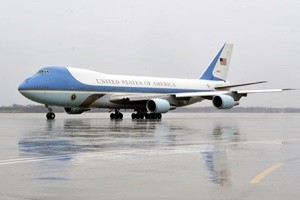 Trump: cancellare l'ordine del nuovo Air Force One, costa troppo