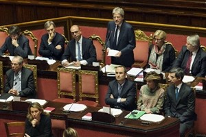Valanga Rigopiano, Senato in piedi con Gentiloni per le vittime