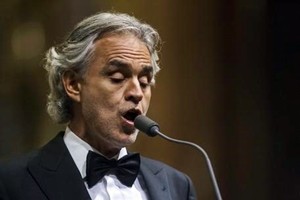 Troppe polemiche, Bocelli rinuncia a cantare per il presidente Trump