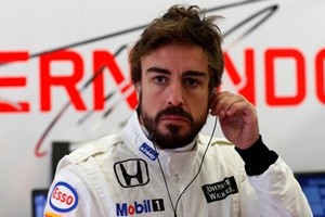 Alonso resta in McLaren: “Credo nel progetto del team”