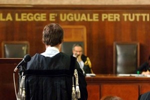 Csm, nuove regole su tribunali. Ma è battaglia su ruolo avvocati. Legali in Commissione flussi