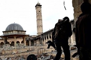Siria, Grande Moschea di Aleppo "trasformata in caserma"