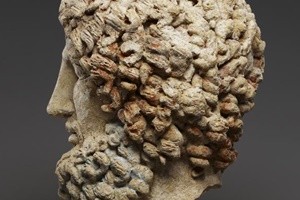 Archeologia, testa di Ade torna nel Museo di Aidone