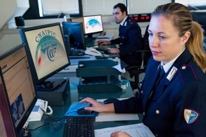 Propaganda Isis sui social, polizia setaccia profili. Inchiesta a Torino contro il cyberterrorismo