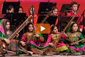Davos, orchestra femminile afgana chiude Forum economico globale