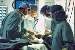 A Torino il cardiologo diventa “l’elettricista” del cuore. E’ il primo caso in Italia