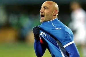 Calcio, l’Empoli vince salvezza col Palermo. Maccarone goal