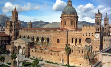 Palermo capitale della cultura italiana, Orlando: “Rivendichiamo quella dell’accoglienza”. Grasso: “Complimenti alla mia città”