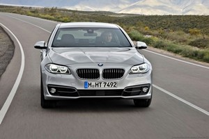 Motori, BMW presenta la nuova Serie 5 berlina