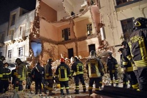 Crollo-palazzina-a-Catania-8-630x420